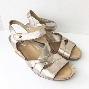 2 for $20: EARTH  Size 10 Rose Gold Leather Wedge Sandals